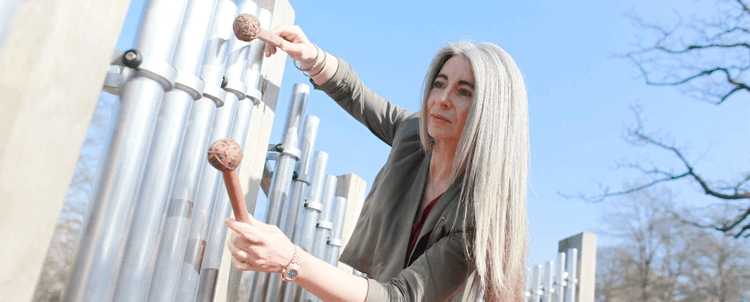 Dame Evelyn Glennie CH © Caroline Purday