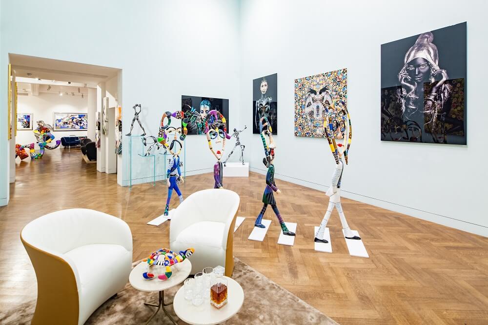 Difference Between an Art Gallery and Museum