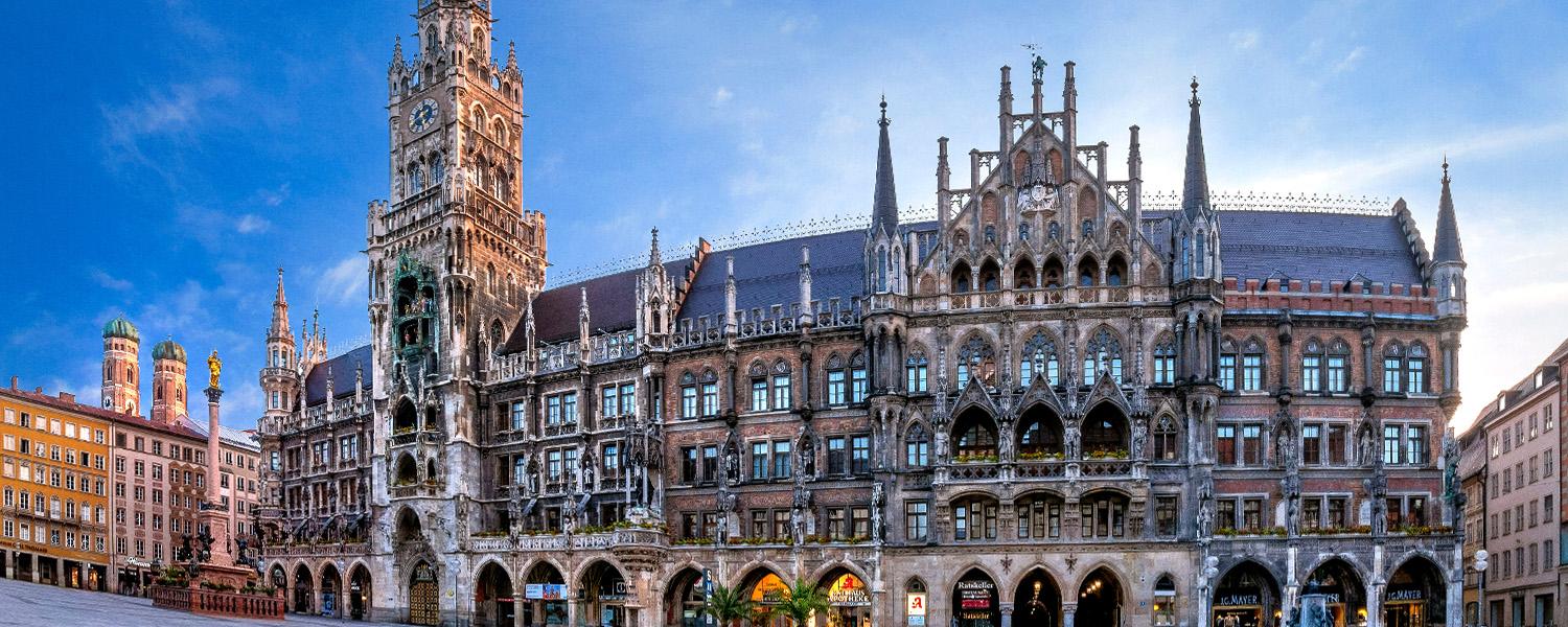 Munich Museum Technician Trades Authentic Art for Fakes
